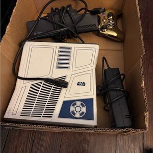 Star Wars Themed Console with Gold Controller